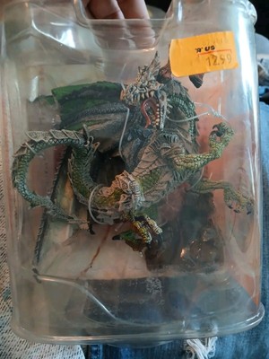McFarlane s Dragons The Rise of Man Berserker Clan Dragon Action Figure NIP