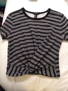 black and white striped top forever 21
