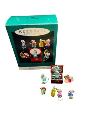 1995 Hallmark Keepsake Miniature Set Tiny Treasures Mice Playing w/Makeup 6 pc