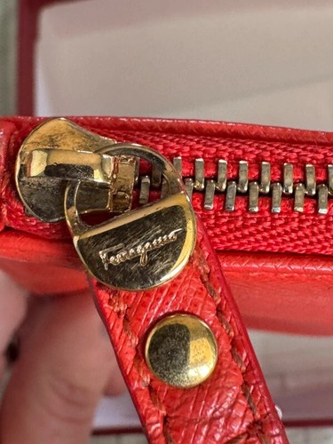 Salvatore Ferragamo Leather Gancini Wristlet Clutch burnt orange - Picture 2 of 7