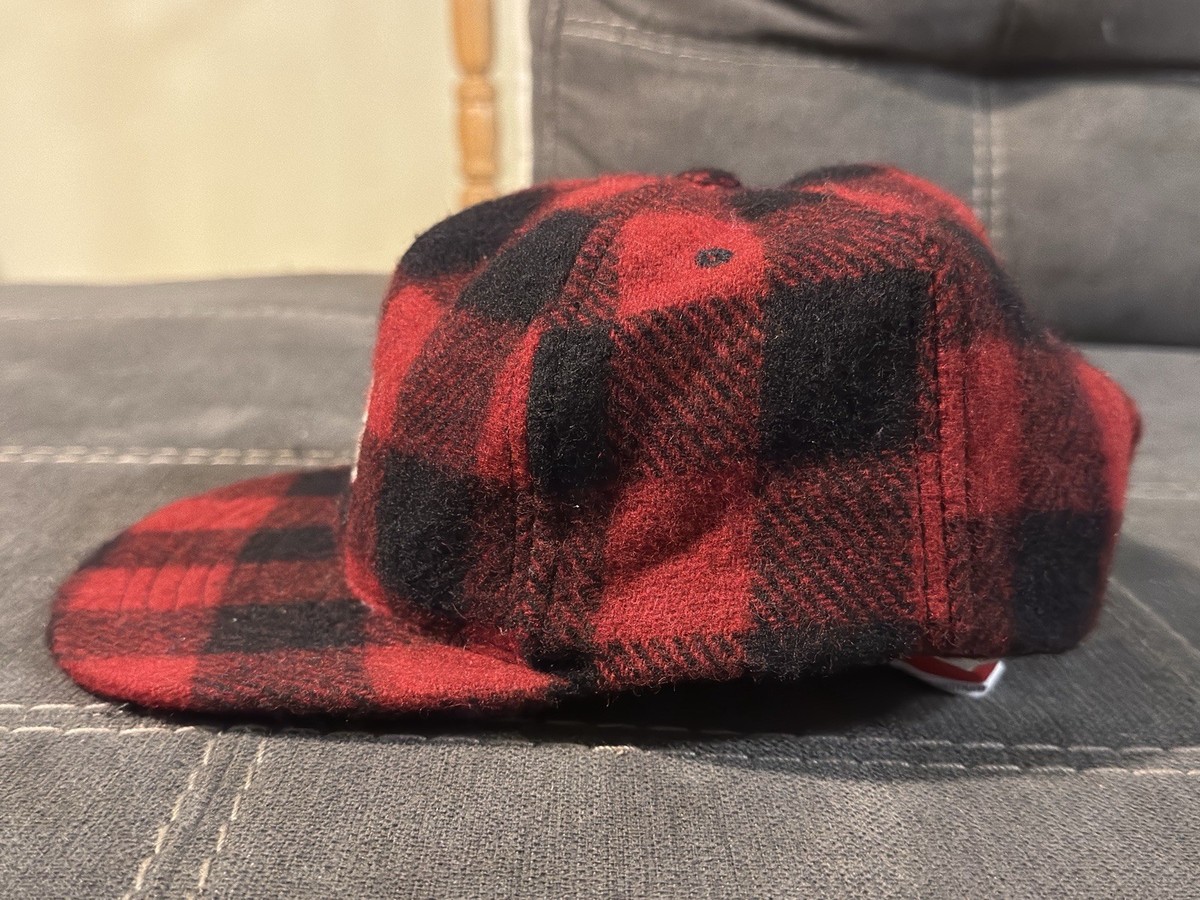 TWO Quality Vintage Woolrich Red Buffalo Plaid Women\'s Hats [Clothing 364] Vintage 1980s Woolrich Buffalo Check Wool Cap in Red and  main image 4