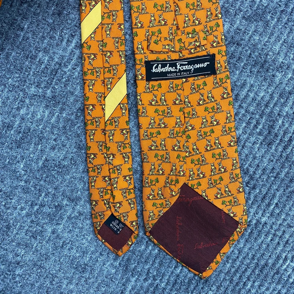 Corbata Salvatore Ferragamo Naranja Búho Rama Geométrica Seda Corbata Hecha en Italia Foto 3 de 4