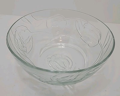 1 Vintage KIG INDONESIA Embossed ROSE Vegetable Serving Bowl 10''