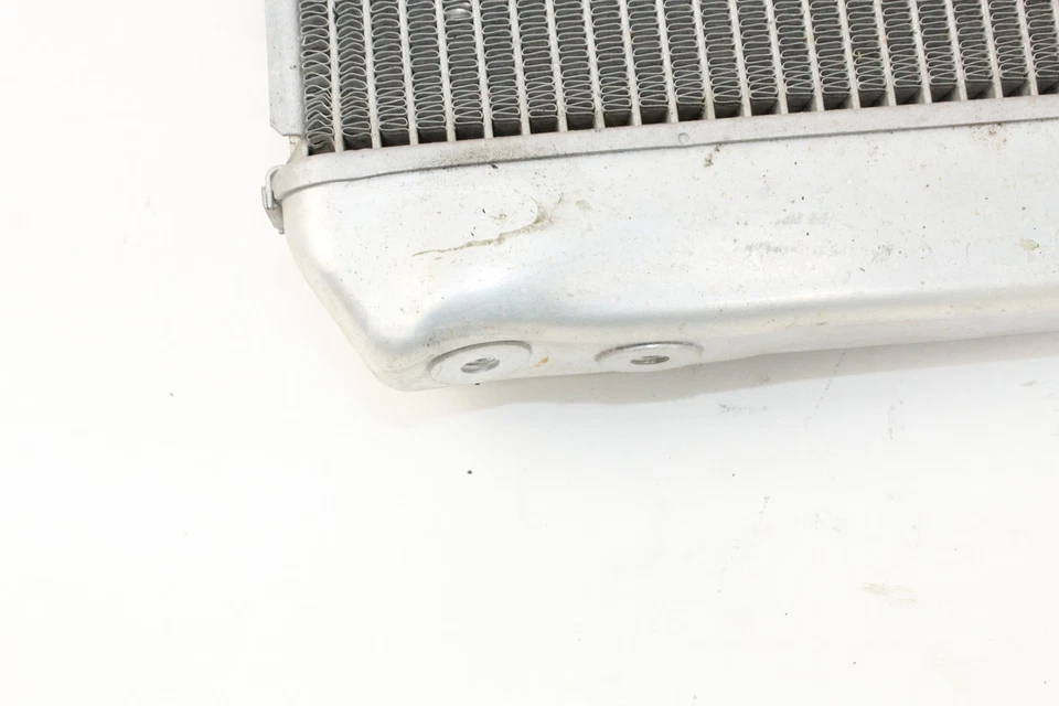 07-08 Kawasaki Ninja ZX6R ZX6 Radiator Foto 3 de 4