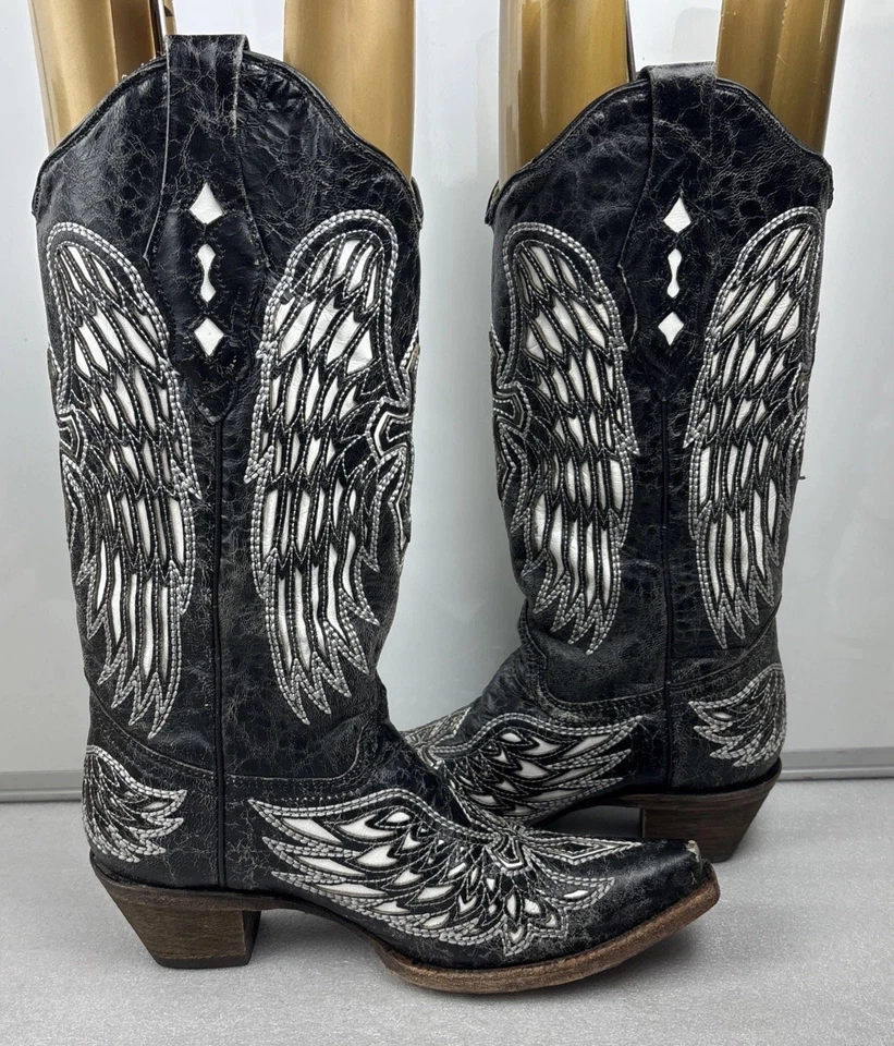 Corral Black/white Distressed Leather Pointed Toe Cowgirl Boots Womens Size 6.5M - Image 4 of 4