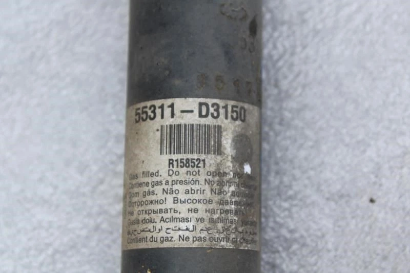 Amortiguador trasero Hyundai Tucson 2016 2017 2018 AWD 55311-D3150 Foto 3 de 4
