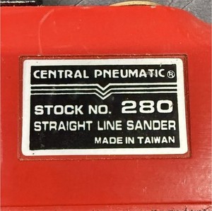 Central Pneumatic 280 Straight Line Air Sander Dual Action PSA 2-3/4" 90psi Red