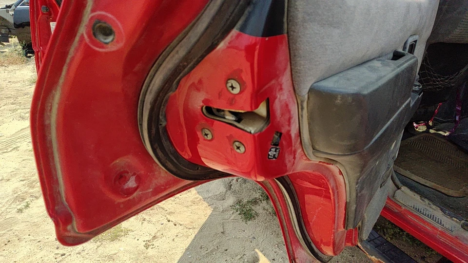 Nissan Pathfinder 1995 conductor pestillo puerta trasera izquierda con varillas/cables trasero OEM Foto 3 de 4