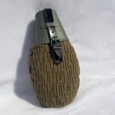 NOS east German army DDR 1 quart canteen & cover strichtarn rain camo w cup