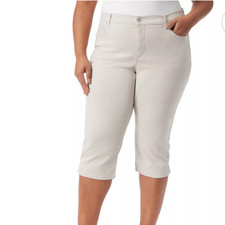 Gloria Vanderbilt Women's Amanda Capri Pants, Size 16, NWT