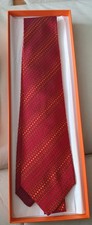 Hermès Krawatte Seide neu Box rot