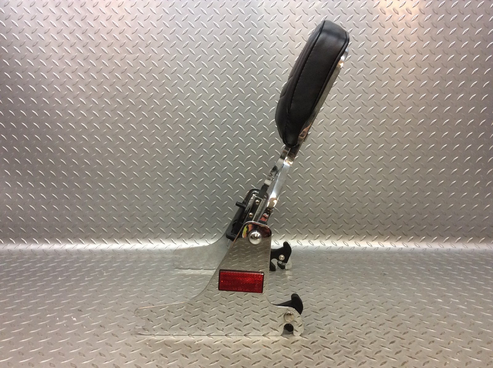 Harley Davidson Adjustable Detachable Rear Backrest Back Rest Sissy Bar