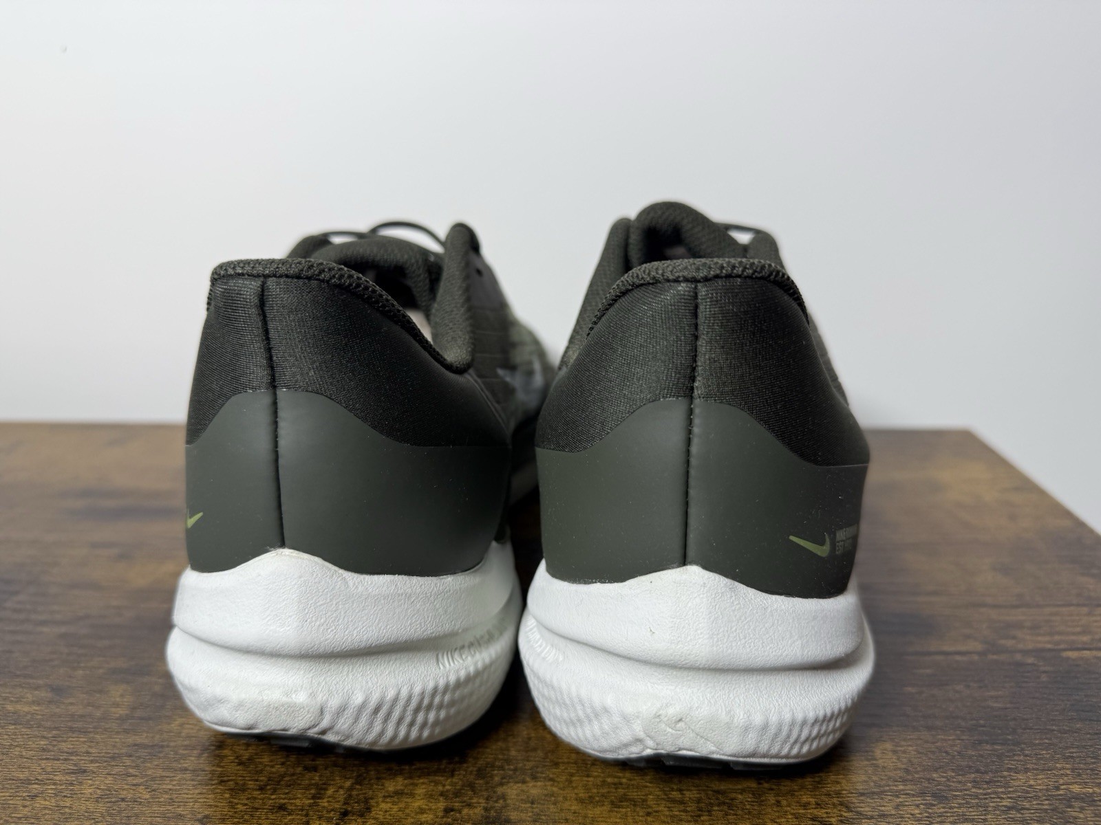 SAOLA Scarpe da corsa su strada Nike Air Winflo 9 verde sequoia blu DD6203 300 da uomo taglia 11