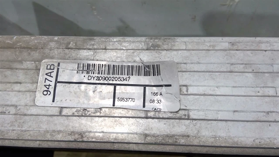 Jeep Grand Cherokee 2018-2020 intercooler OEM 5953770 Foto 2 de 4