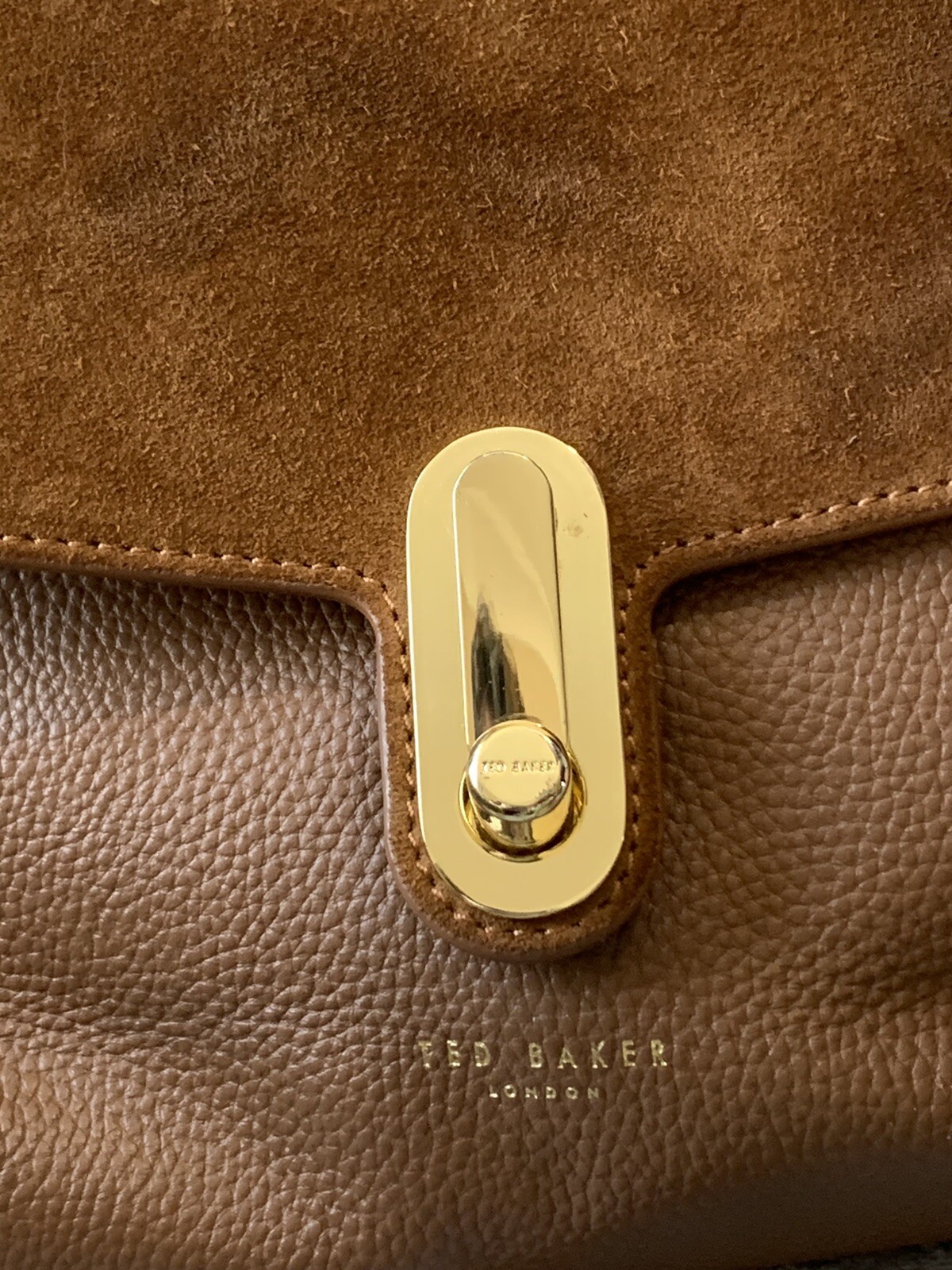 Ted Baker Naomina Twist Lock XBody Bag Tan Brown With Gold Chain Strap