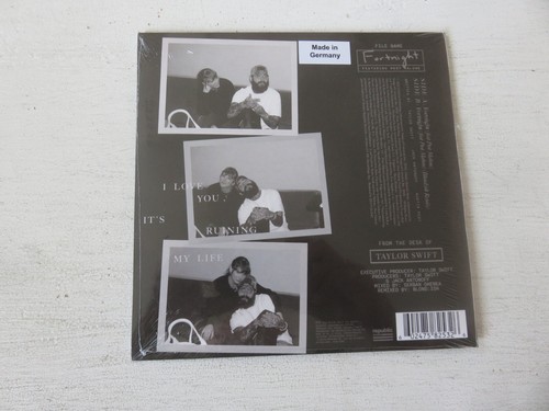 TAYLOR SWIFT featuring POST MALONE Fortnight RSD 2025 WHITE VINYL 7" PRESSING - Picture 2 of 6