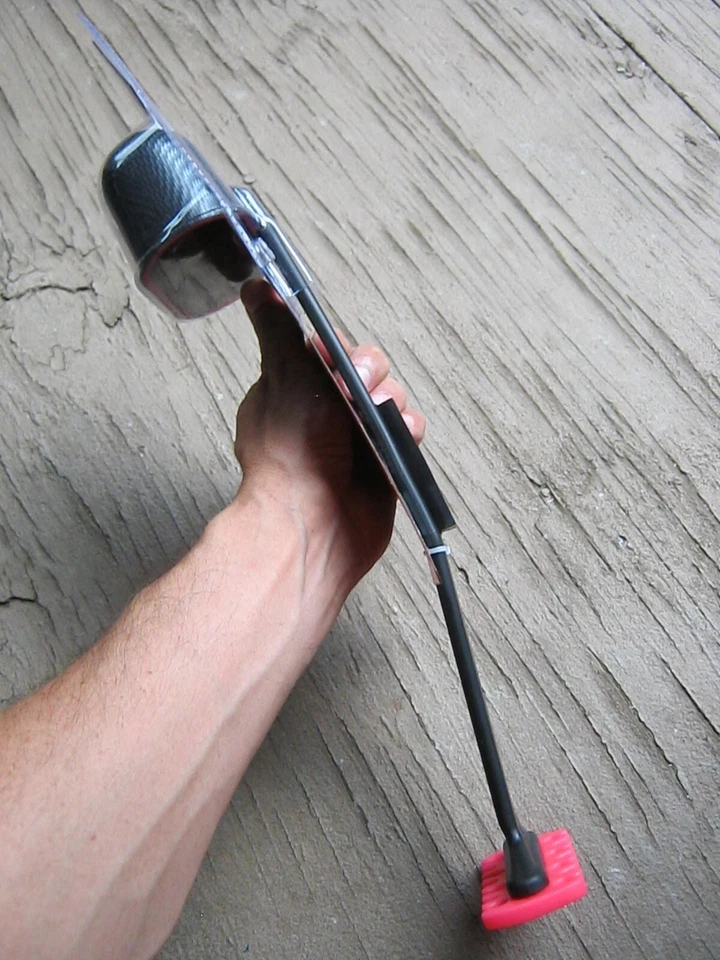 ALLEN 709 FOUR ARROW BOW QUIVER WITH PADDED HOOD PINK, GIRLS/WOMENS HUNTING, NEW - Image 3 of 4