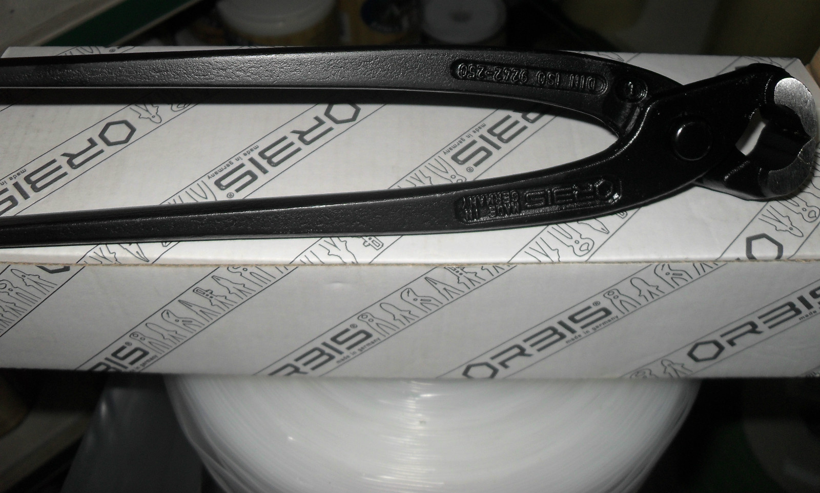 TENAGLIA PER CEMENTISTA CM25 ORBIS  FINITURA SATINATA PROFESSIONALE CARPENTIERE