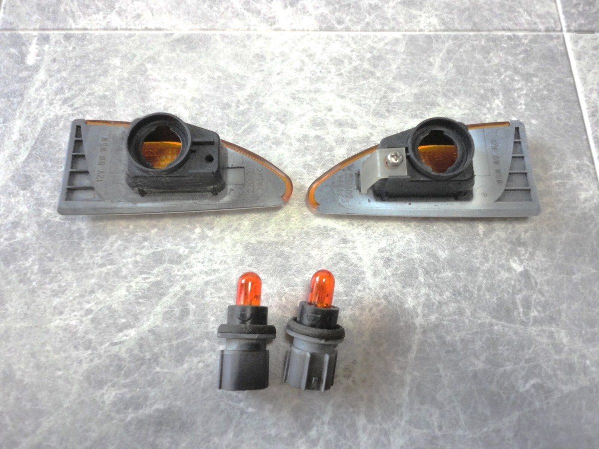 【中古】 板場の灯り SUBARU LEGACY BG5/BD5 Genuine Side Turn signal lamp fender side