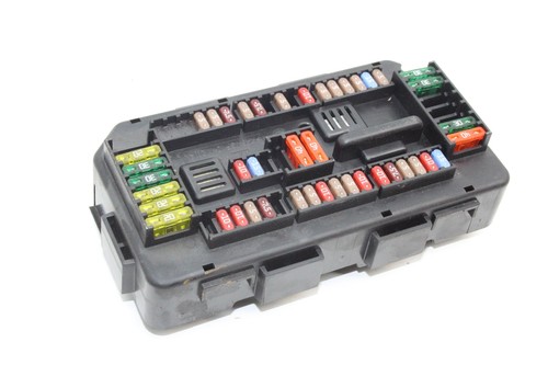 BMW 3 F30, F80 318 d Fuse box 9224879 Diesel 105kw 2013