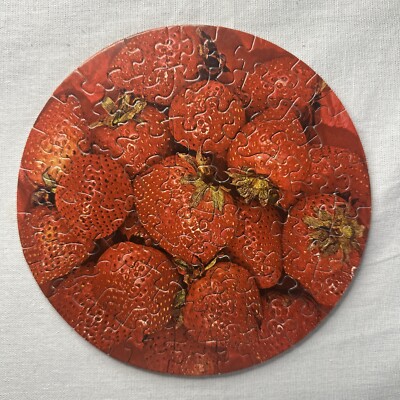 Vintage 1973 Appeteasers STRAWBERRY Springbok 7'' Mini Round Puzzle 150PZL9117