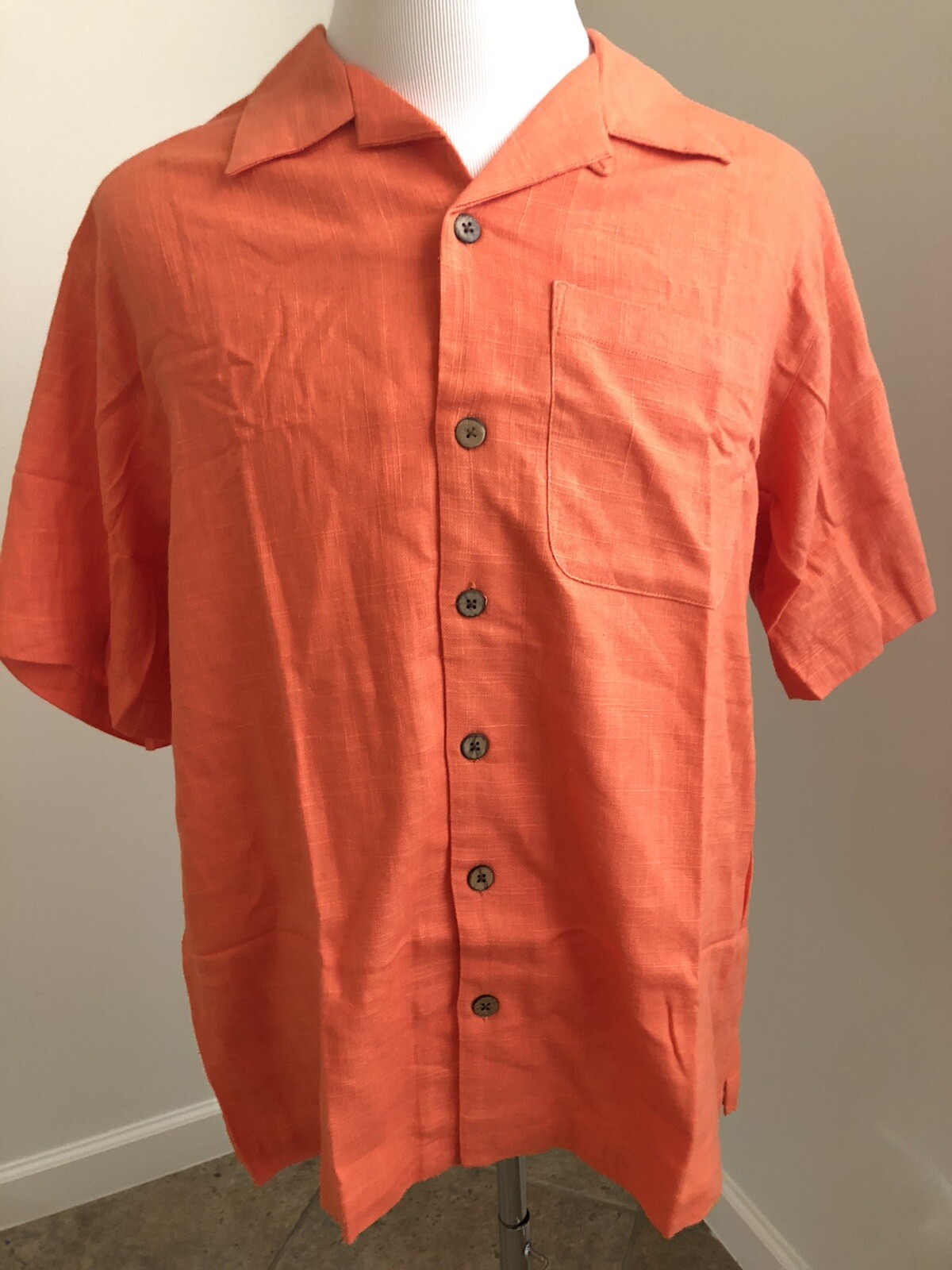 J Rowe Mens Embroidered Cotton Blend Button Down Camp Shirt Medium