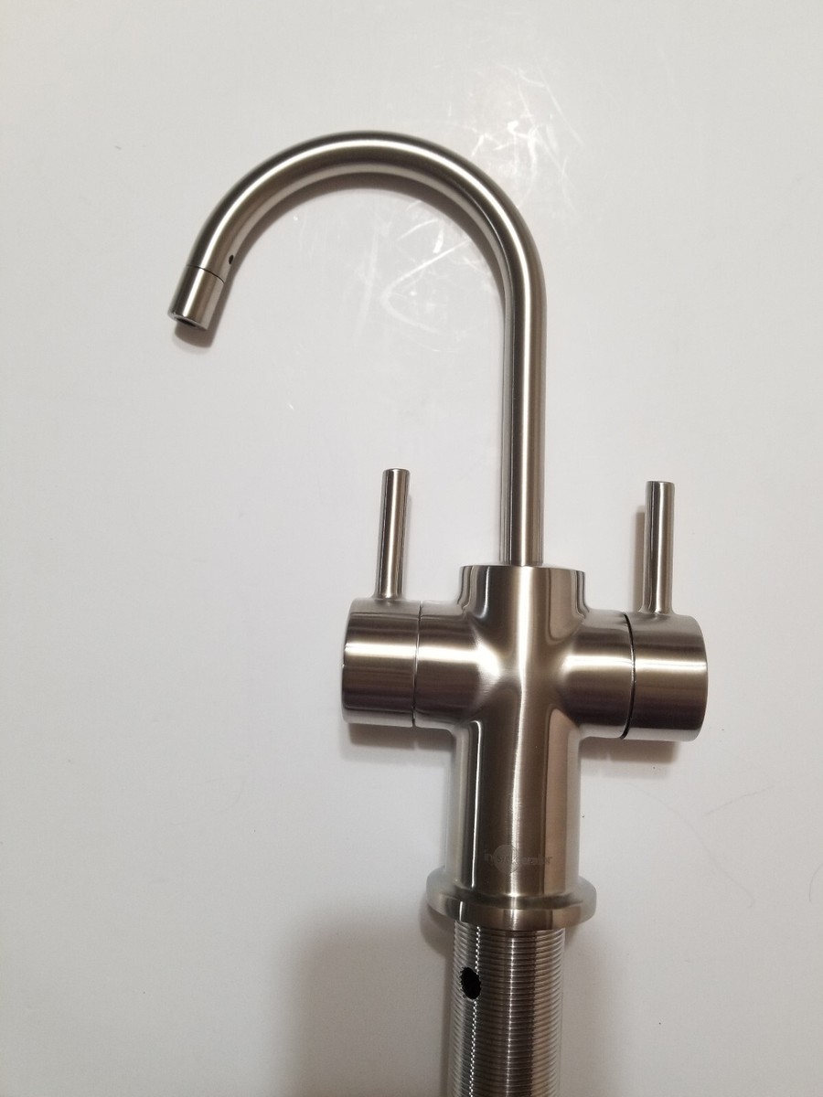 Insinkerator Instant Hot Plus Faucet for Sale in Bellevue, WA Insinkerator Instant Hot Plus Faucet for Sale in Bellevue, WA
