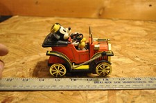 Vintage 1981 Walt Disney Mickey Mouse 1908 Toy Car Masudaya Corp needs tires