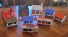 Plasticville O Scale Lot of 9 Buildings Rancher House Kit Blue Green Red 1950's