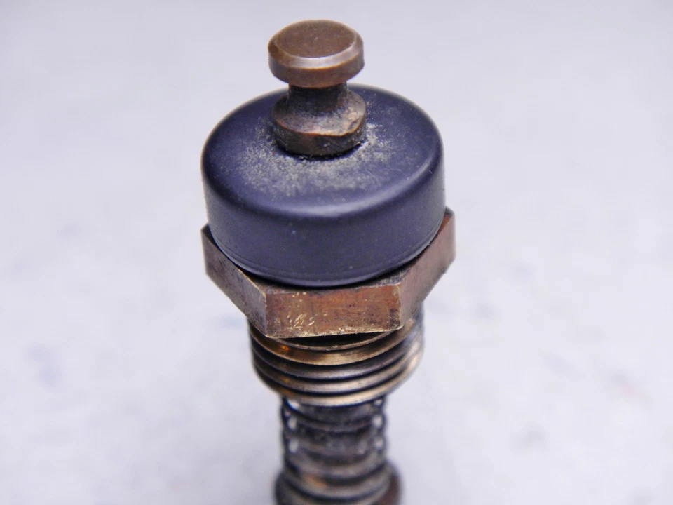 69 YAMAHA 350 GRAND PRIX R3 КАРБЮРАТОР ДРОССЕЛЬ СТАРТЕР ПЛУНЖЕР - Изображение 4 из 4