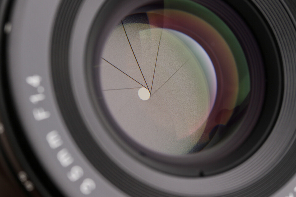 Voigtlander Nokton Classic 35mm F/1.4 Lens for Sony E #59003 E5 | eBay