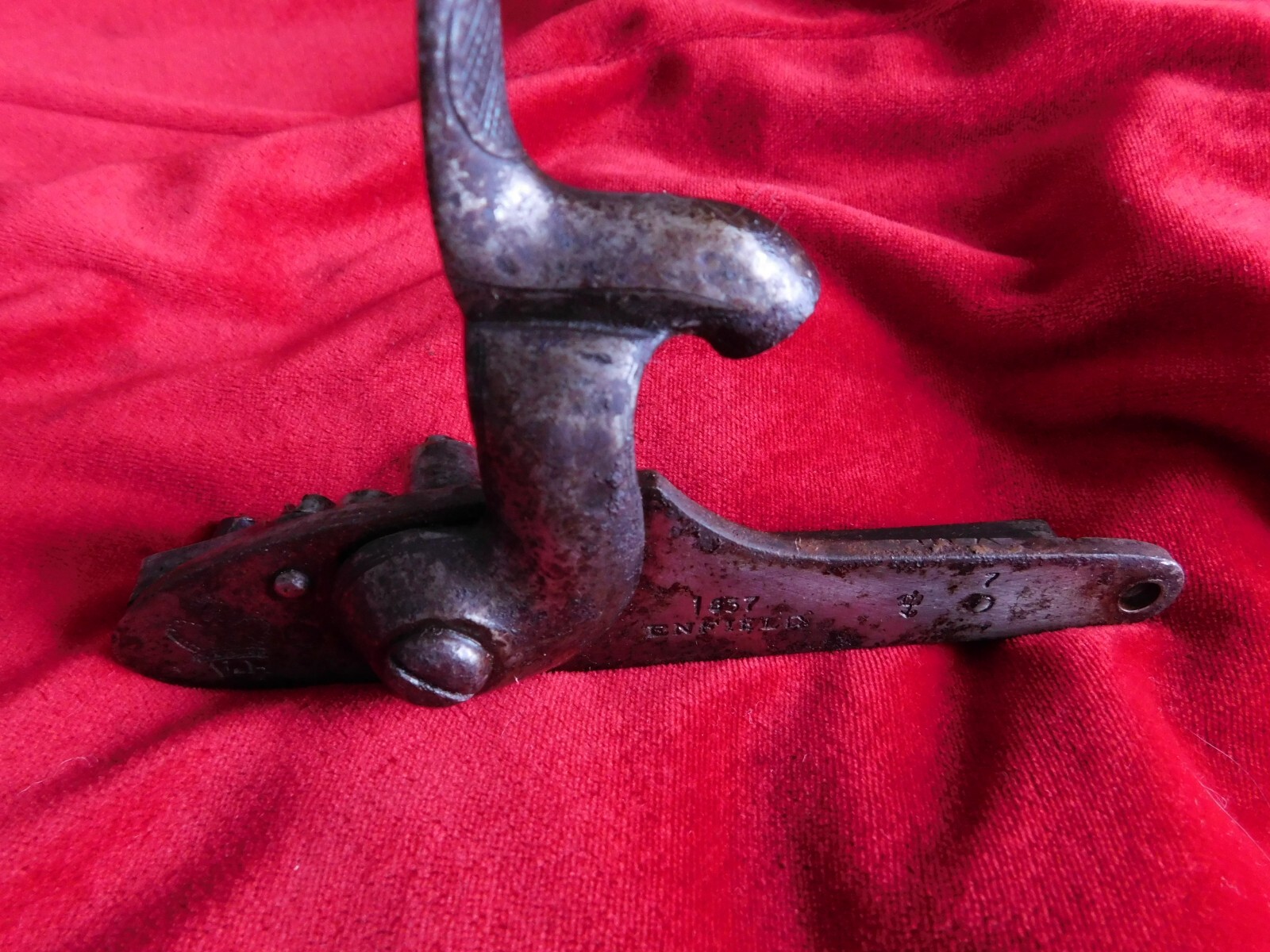 Vintage Civil War Enfield P-53 Rifle Musket Lock with Clear Markings in Very Good Condition