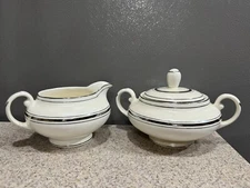 Vintage Pope Gosser Creamer 55 Sugar Bowl w/Lid 1071 USA Made Pristine Condition