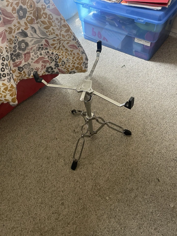 Tambor Hohner Rockwood 14" x 5" cromo remo cabezales. Bonito. Añadir a tu batería Foto 3 de 3