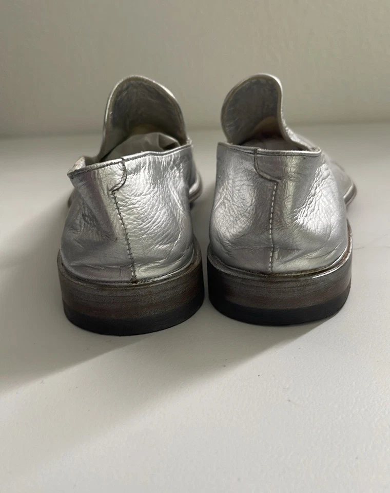 Mocasines planos para mujer ROCCO P plateados de cuero suave Italia EUR talla 37 EE. UU. 7 Foto 4 de 4