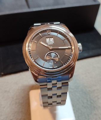TUDOR Glamour Double Date Schwarzes Zifferblatt Herrenuhr - 57100