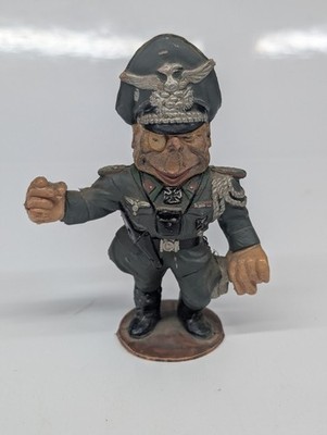 Marx Statue 1964 Nutty Mad Spoofing Generals Karikaturen Flügel von Strudel