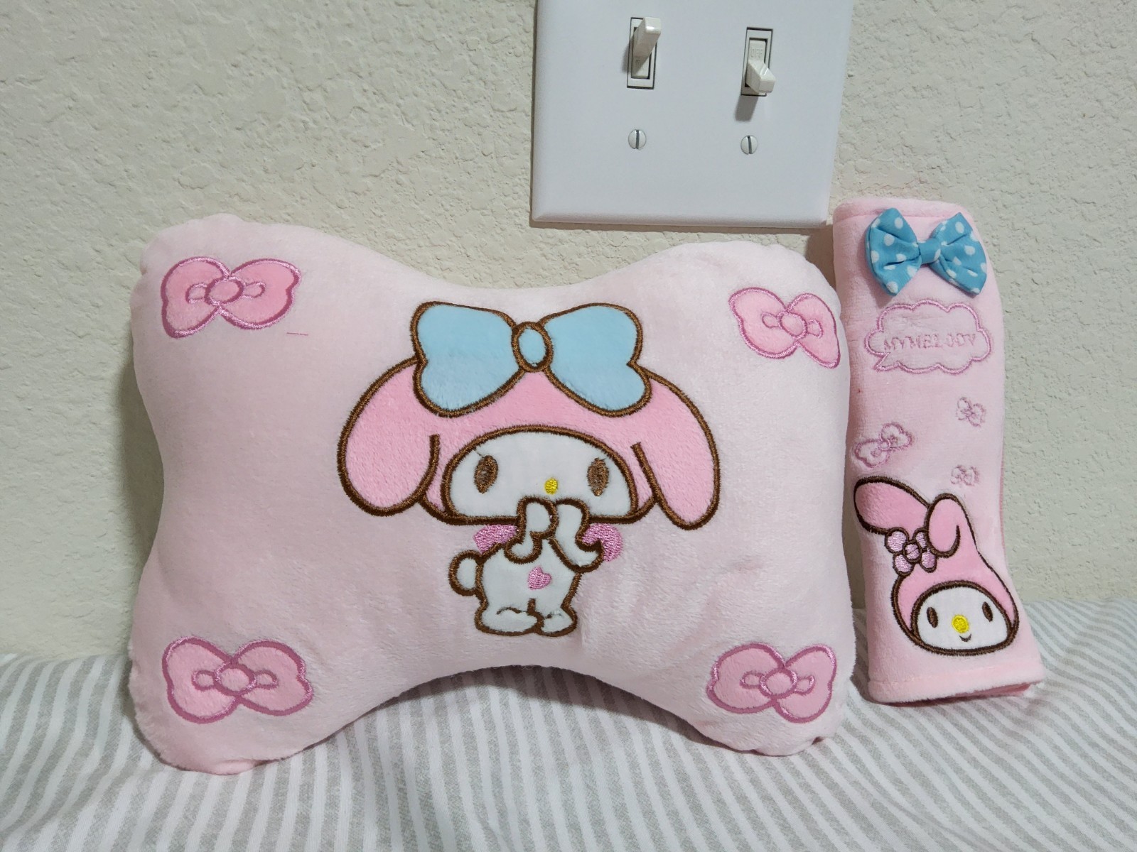 My Melody Car accessories Pillow and seatbelt pad