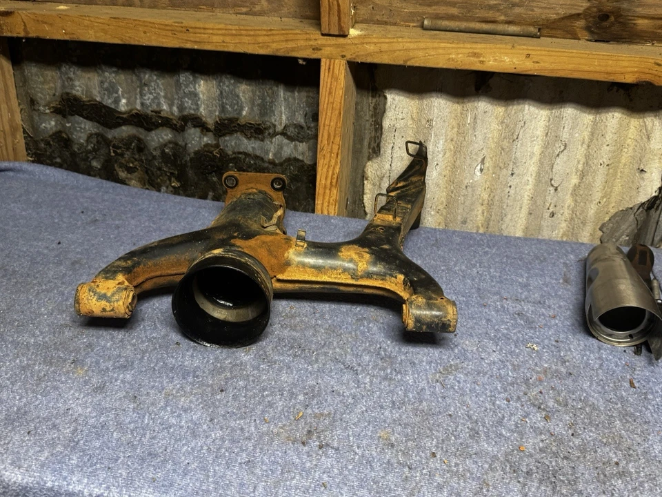 2006 Yamaha Bruin 350 2wd Used OEM Rear Swingarm Swing Arm - Image 2 of 4