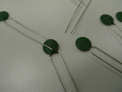 Capacitor Ceramic Disc 0.1uF x5 - Picture 9 of 14