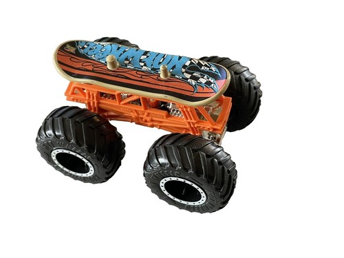 Hot Wheels Ultra Hots '50s Chevy Truck | '07 HWC RLC Kar Keepers