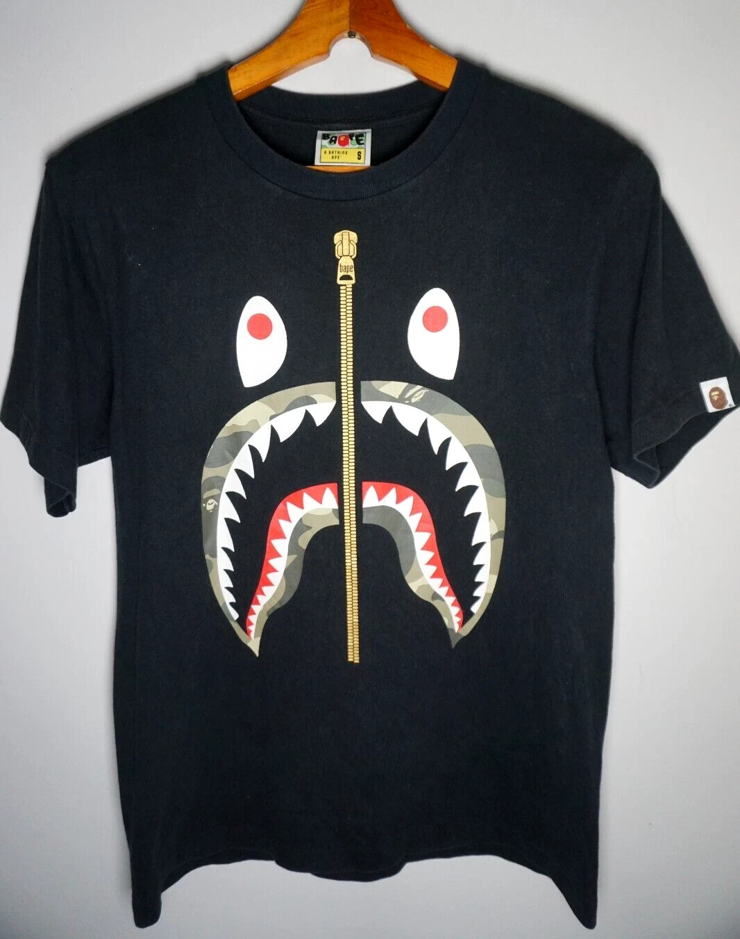 Un singe de bain bape fermeture éclair requin tee shirt petit homme noir authentique suprême