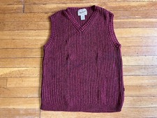 VINTAGE Woolrich Ribbed Sweater Vest Men's Large Red