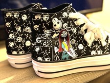 The Nightmare Before Christmas Skate Shoes Women  s Size 7 High Top Canvas NWT