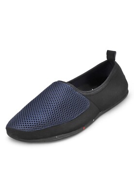 Plum BERT Outdoor/Active Breathable, Flexible Shoe ''Size 7.5 U.S''