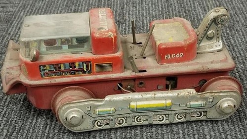Gruppe Vintage Spielzeug: Traktoren, Blechcamper, Planierraupe - ungeprüft - Bild 3 von 10