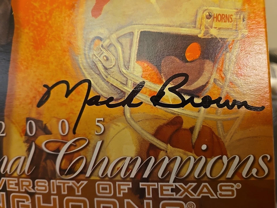 Texas Longhorns 2005 Mack Brown Signed National Champions Wheeties Box Autograph - Image 2 of 4
