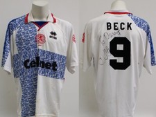 1996-97 Official Middlesbrough Shirt Signed by Mikkel Beck No.9 - RARE (23723)