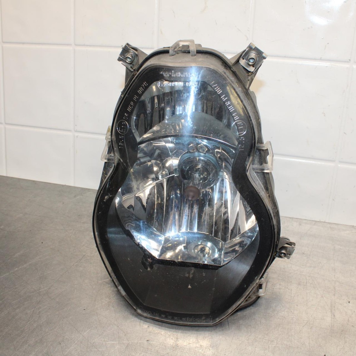 KTM 950 990 Adventure Super duke ヘッドライト Advocator - KTM 950/990 Adventure Headlight Upgrade Kit