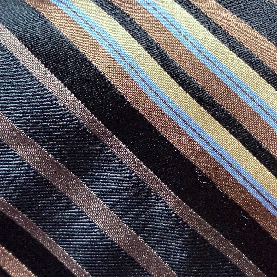 JOE Joseph Abboud multicolored Diagonal Stripe 100% Silk Tie image 2